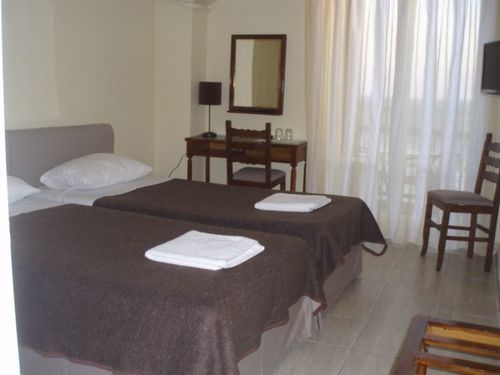 Hotel Delfinia à Tínos Extérieur photo